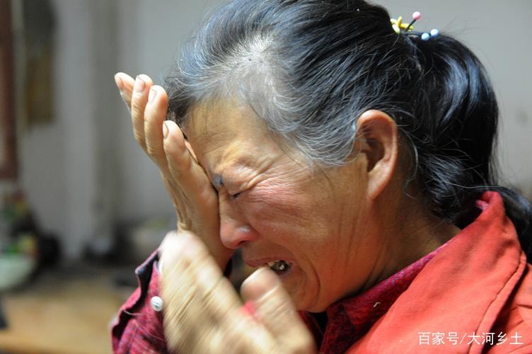 服务行业警钟，一上午烫伤20多位老太太的背后障碍揭秘