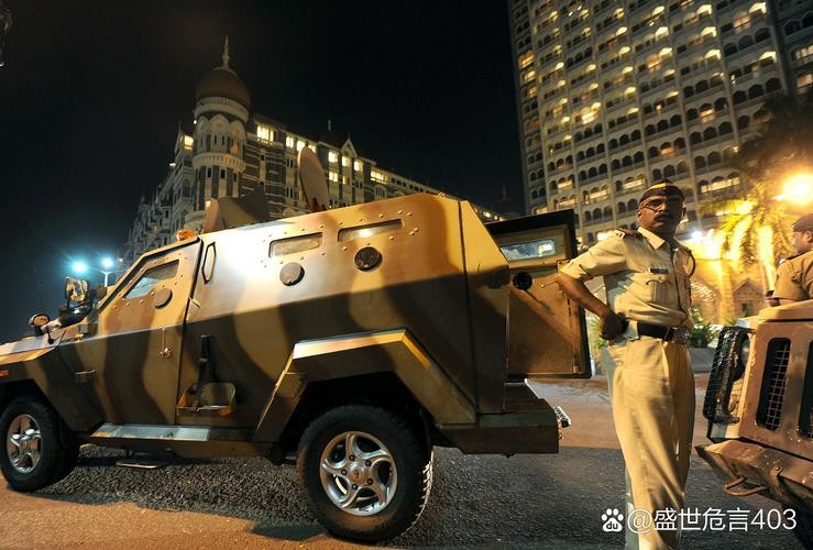 台湾警方对拒检车辆前轮连轰15枪，执法与公民权利的边界探讨